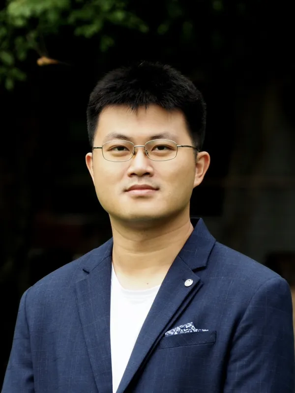Jhong-Yi Huang picture